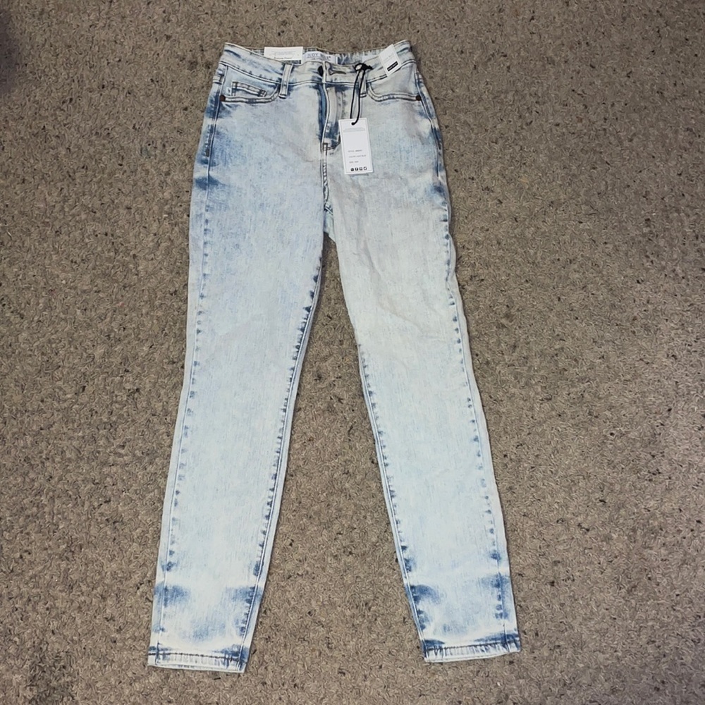 Light blue Judy Blue jeans, brand new with tag never worn.